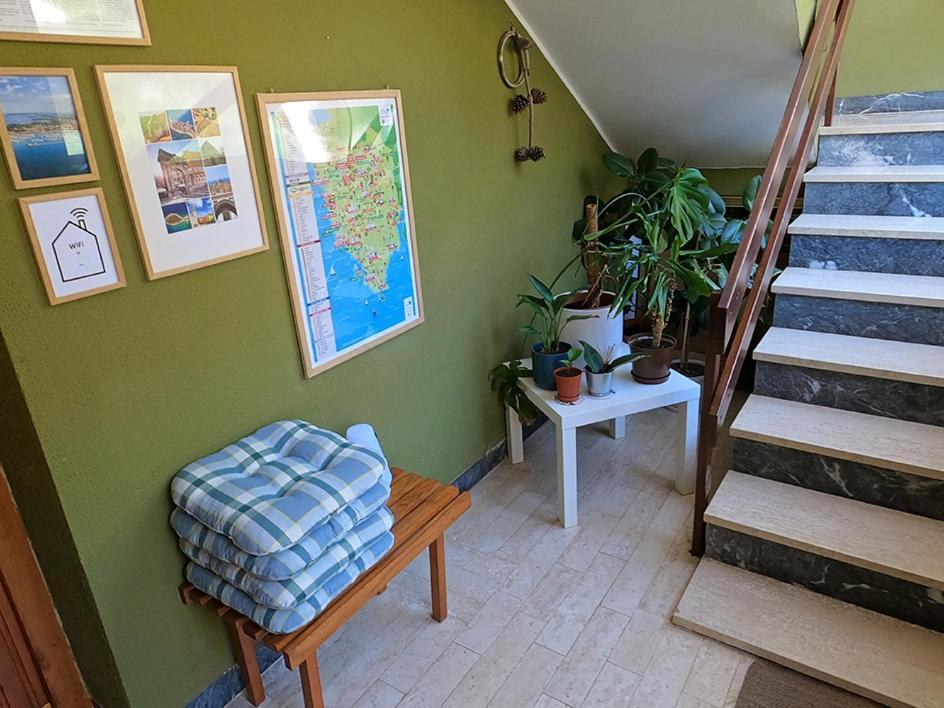 Family Rooms Moela ウマグ エクステリア 写真